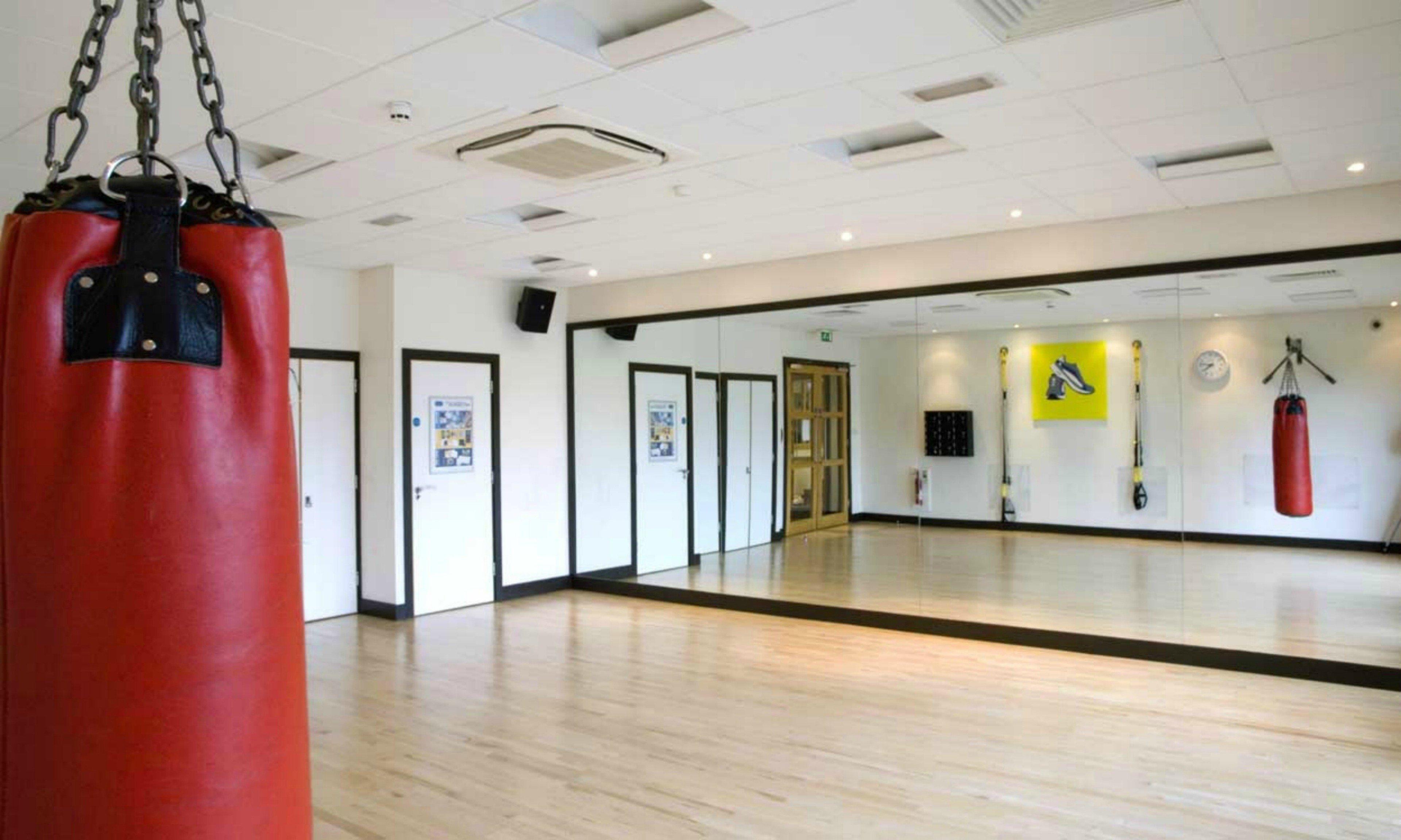 Holiday Inn London-Shepperton By Ihg Exterior foto